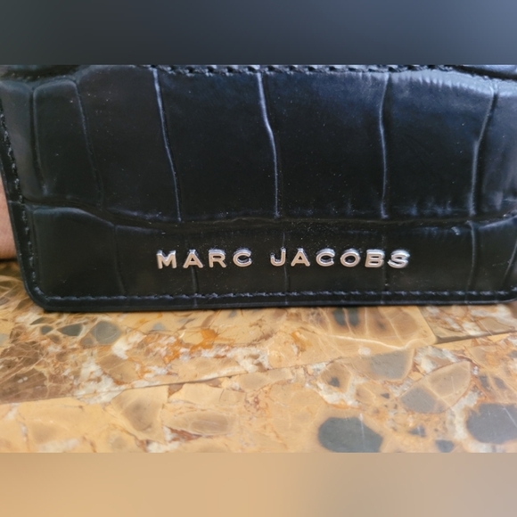 Marc Jacobs Brown croc embossed leather card holder. - Picture 3 of 4